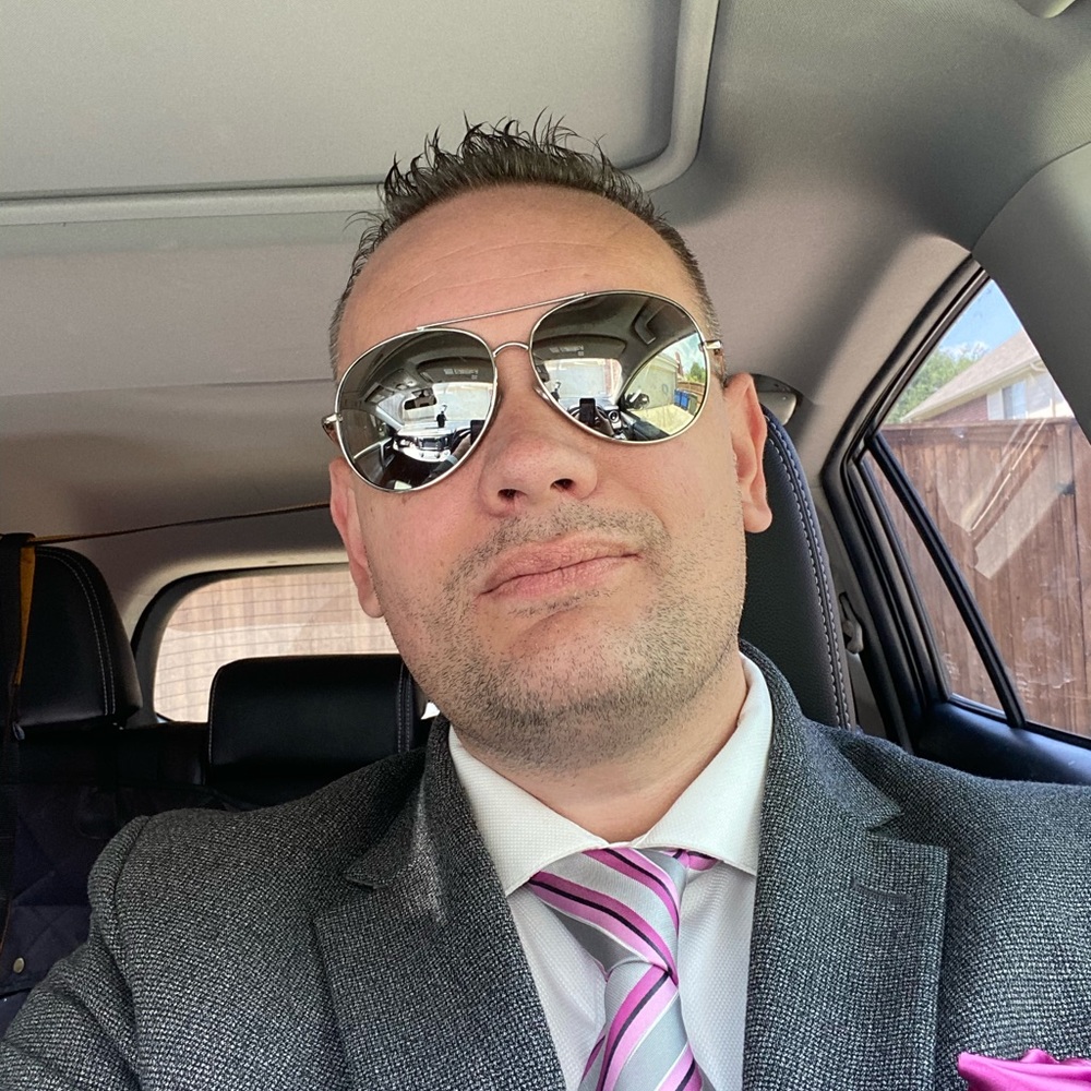 Meet your Posher, Michael